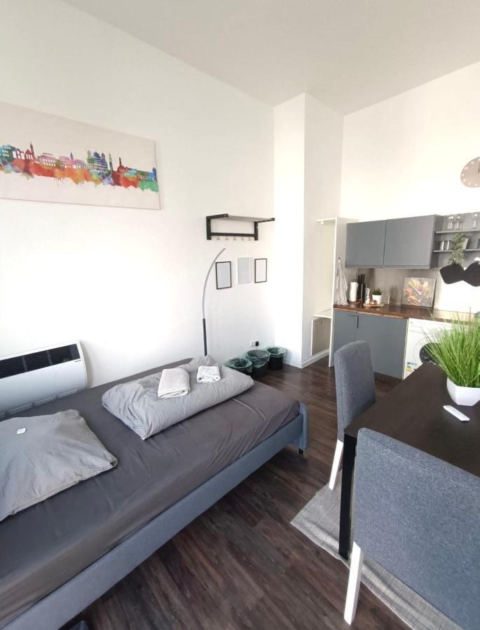 Stylish Apartment With Wifi, Near University& Augsburg Messe Kültér fotó