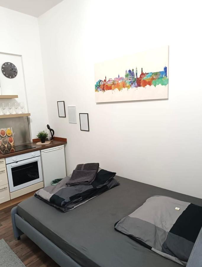 Stylish Apartment With Wifi, Near University& Augsburg Messe Kültér fotó